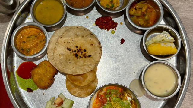 Ferrit on the Road, Indian Style: Tasting Our Way Through the Workday