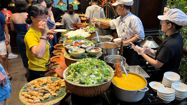 Ferrit on the Road in Vietnam: Czech Language in the Heart of Hanoi